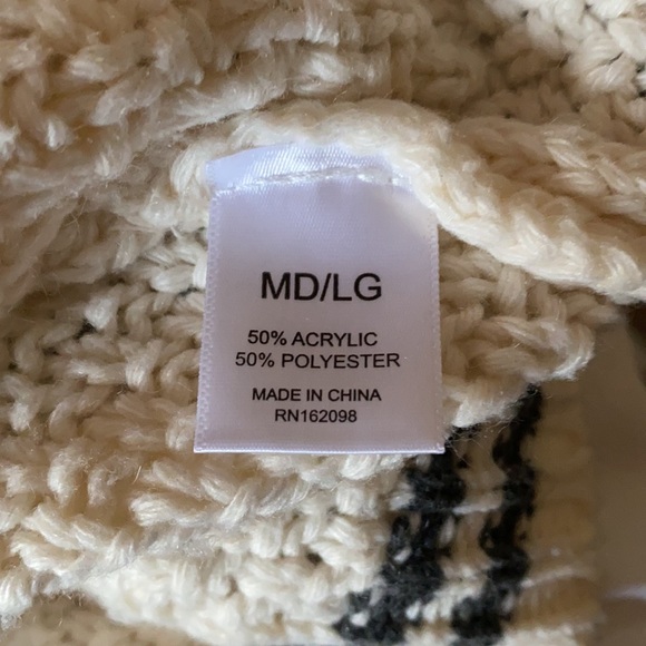 Taylor Swift Folklore Cardigan - Picture 3 of 3